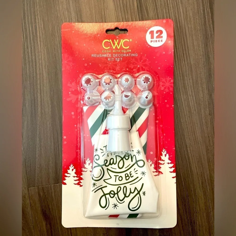 CWC Holiday Reusable Decorating 12 piece Kit Set- NWT